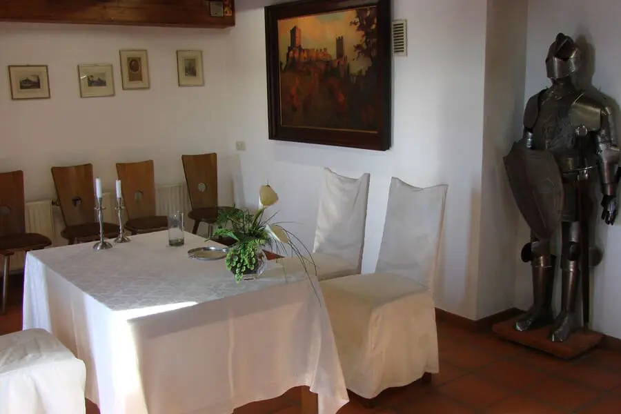 Trauzimmer Heiraten in der Röttelnburg